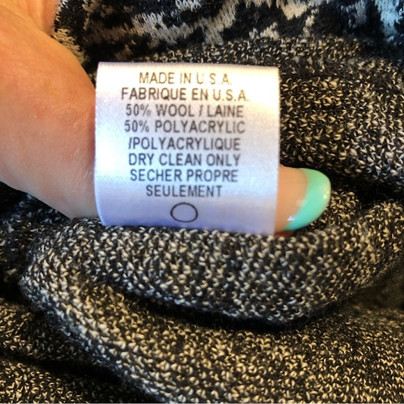 Diane Von Furstenberg wool blend stretch skirt black and tan flare edge 8 - Picture 8 of 8